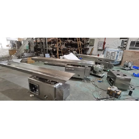 Fast reverse horizontal conveyor 4